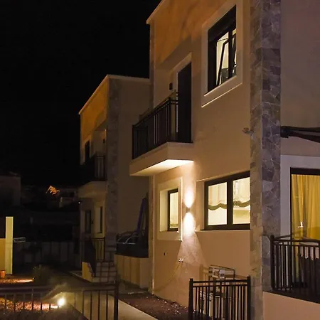 Villa With Heated Pool Three Bedroom La Mareta